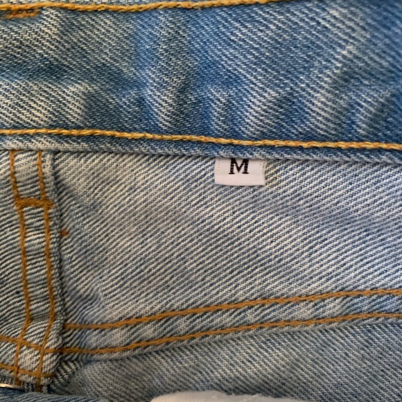 Brandy Melville denim jean high waisted shorts - Picture 9 of 14
